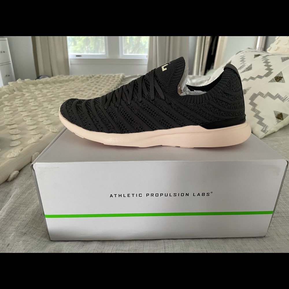 APL Techloom Wave